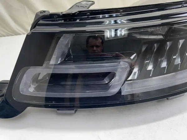 2018 2019 2020 2021 2022 LAND ROVER RANGE ROVER SPORT LED LEFT OEM HEADLIGHT - Image 4