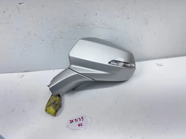 2020 2021 2022 2023 CHEVY BLAZER SILVER FRONT LEFT SIDE OEM MIRROR