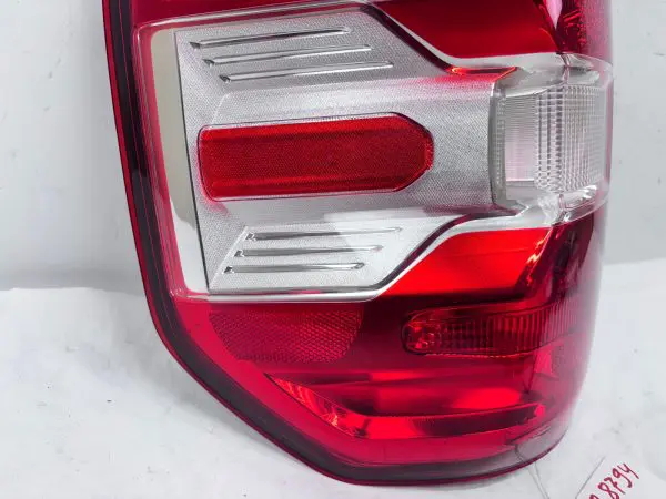 NZ6B13405AC  2022 2023 2024 FORD MAVERICK HALOGEN REAR LEFT OEM TAIL LIGHT - Image 12