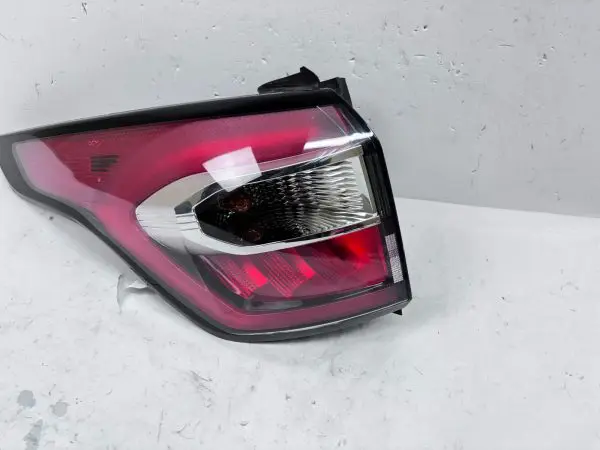 GJ5413405AG  2017 2018 2019 FORD ESCAPE LED REAR LEFT OEM TAIL LIGHT - Image 2