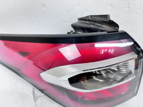 GJ5413405AG  2017 2018 2019 FORD ESCAPE LED REAR LEFT OEM TAIL LIGHT - Image 6