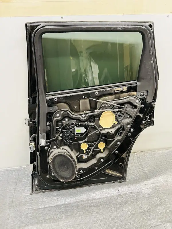 2014 2015 2016 2017 2018 JEEP CHEROKEE REAR RIGHT PASSENGER SIDE OEM DOOR - Image 14
