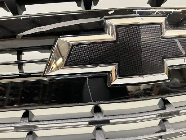 84493306 2019 2020 2021 2022 CHEVY SILVERADO 1500 FRONT OEM GRILLE BLACK - Image 10