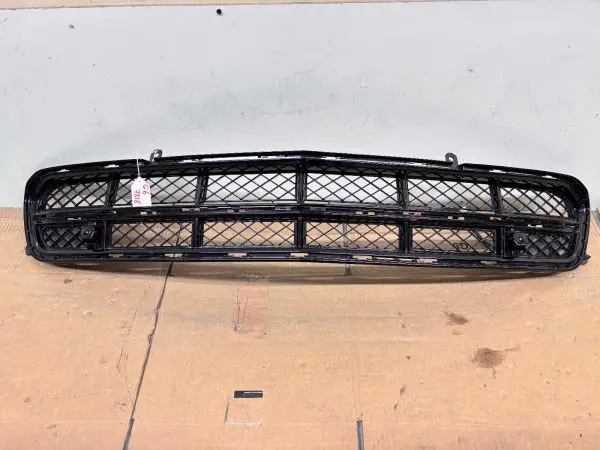 2014 2015 2016 2017 2018 2019 CHEVY CORVETTE C7 FRONT OEM  GRILLE WITH CAMERA