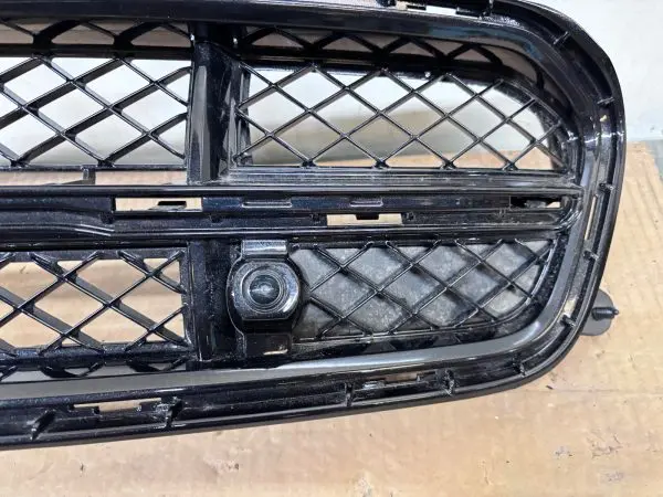 2014 2015 2016 2017 2018 2019 CHEVY CORVETTE C7 FRONT OEM  GRILLE WITH CAMERA - Image 4