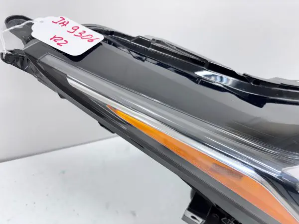 NICE 2016 2017 2018 2019 LEXUS RX RX350 RX450h LED FRONT RIGHT OEM HEADLIGHT - Image 12