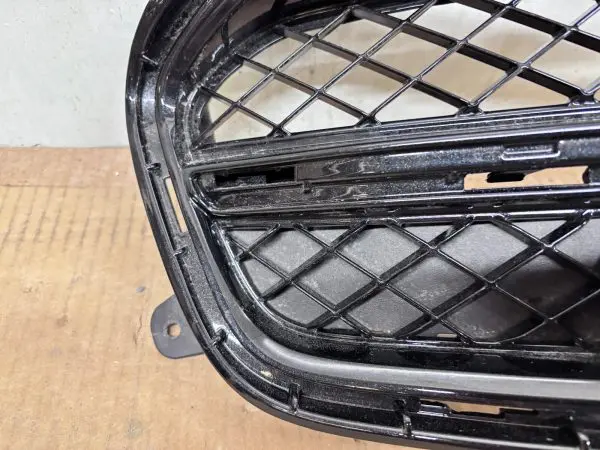 2014 2015 2016 2017 2018 2019 CHEVY CORVETTE C7 FRONT OEM  GRILLE WITH CAMERA - Image 13