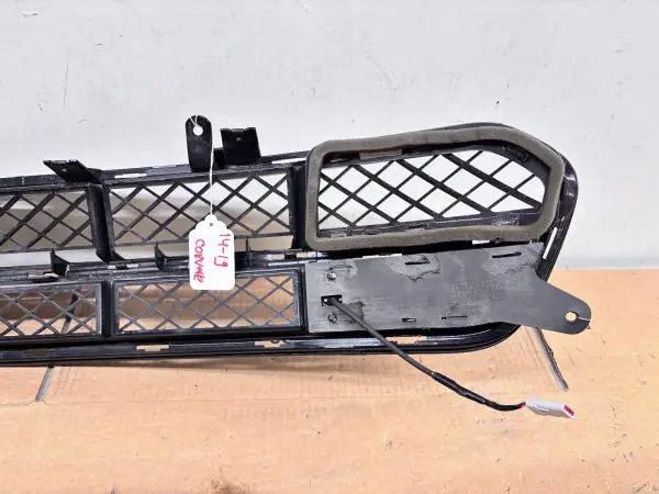 2014 2015 2016 2017 2018 2019 CHEVY CORVETTE C7 FRONT OEM  GRILLE WITH CAMERA - Image 17