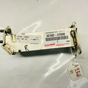 52102-47030 2016-2020 2021 2022 TOYOTA PRIUS FRONT RIGHT IMPACT BAR EXTENSION