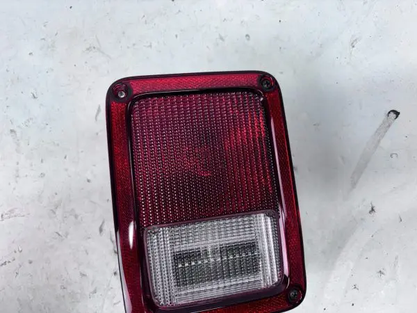 55077890ah OEM 2007-2017 JEEP WRANGLER 2018 WRANGLER JK REAR RIGHT TAIL LIGHT - Image 2