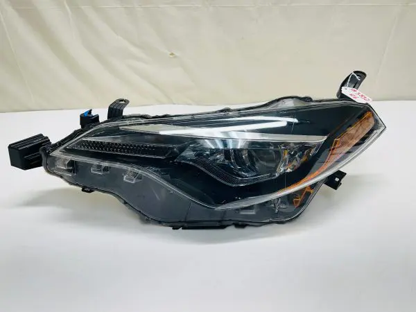 2017 2018 2019 TOYOTA COROLLA LED  FRONT  LEFT OEM HEADLIGHT