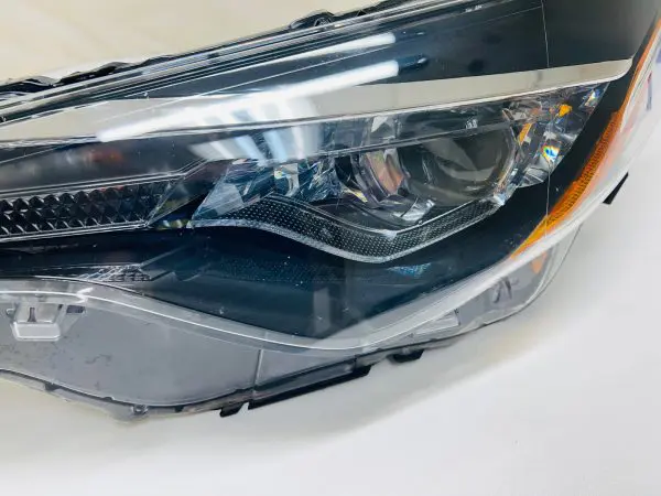 2017 2018 2019 TOYOTA COROLLA LED  FRONT  LEFT OEM HEADLIGHT - Image 11