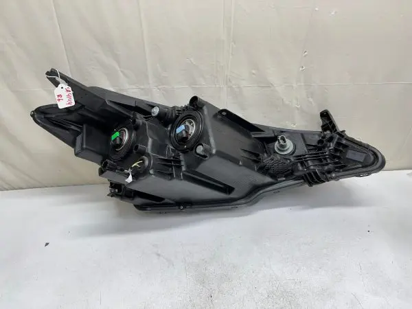 260605R00A  2021 2022 2023 NISSAN KICKS HALOGEN FRONT LEFT OEM HEADLIGHT - Image 17