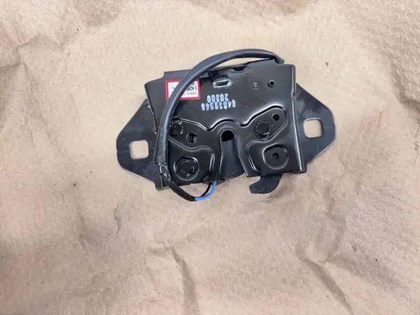 OEM GENUINE 84839546 2020 2021 2022 2023 2024 CHEVY CORVETTE C8 FRONT HOOD LATCH - Image 5