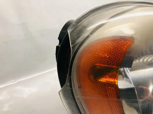 2008-2013 2014 2015 2016 FREIGHTLINER CASCADIA RIGHT OEM HEADLIGHT A0651907007 - Image 9
