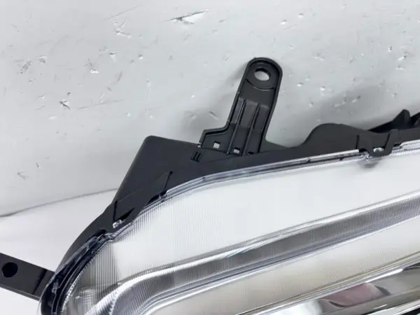 2016 2017 2018 2019 2020 2021 2022 TOYOTA TACOMA HALOGEN  LEFT OEM HEADLIGHT - Image 14