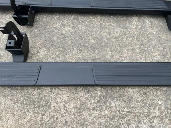 2020-2022 2023 2024 SILVERADO 2500 3500 BLACK LF RH OEM RUNNING BOARDS 84676713 - Image 5