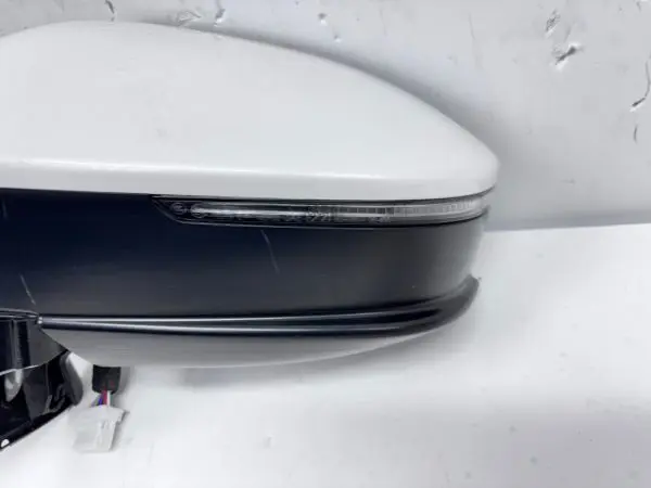 2023 2024 2025 TOYOTA CROW BLIND SPOT TURN SIGNAL FRONT LEFT SIDE OEM MIRROR - Image 6