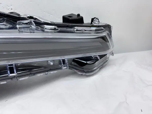 2023 2024 toyota corolla led front right oem headlight 81110-12n200 - Image 2