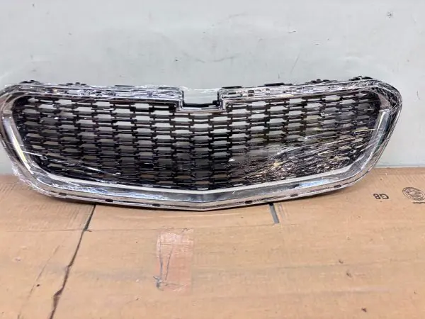 NEW 2014 2015 2016 CHEVY MALIBU CHROME FRONT OEM GRILLE 22995179 AFTERMARKET - Image 2