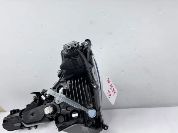 2023 2024 toyota corolla led front right oem headlight 81110-12n200 - Image 15