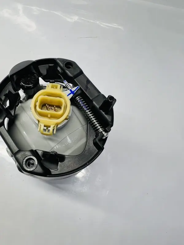 05182022AA 2011-2016 2017 2018 2019 2020 DODGE GRAND CARAVAN FRONT FOG LIGHT OEM - Image 7