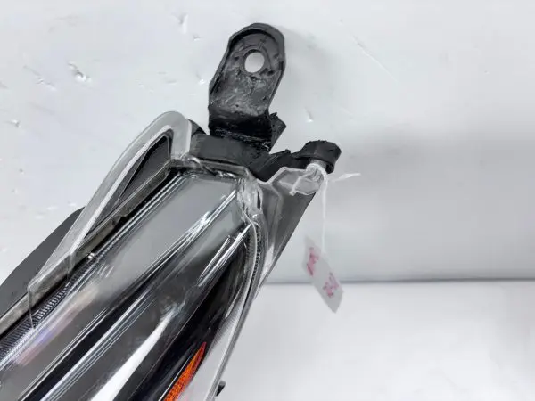 2020 2021 2022 toyota corolla led front left oem headlight - Image 16