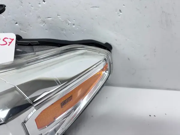 2016 2017 2018 2019 2020 2021 2022 TOYOTA TACOMA HALOGEN LEFT OEM HEADLIGHT - Image 8