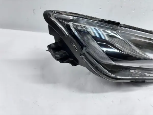 84856651  2019 2020 2021 2022 CHEVY BLAZER LED FRONT RIGHT OEM RUNNING LIGHT - Image 13