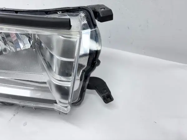 ALL TABS 2017 2018 2019 TOYOTA HIGHLANDER HALOGEN FRONT RIGHT OEM HEADLIGHT - Image 3
