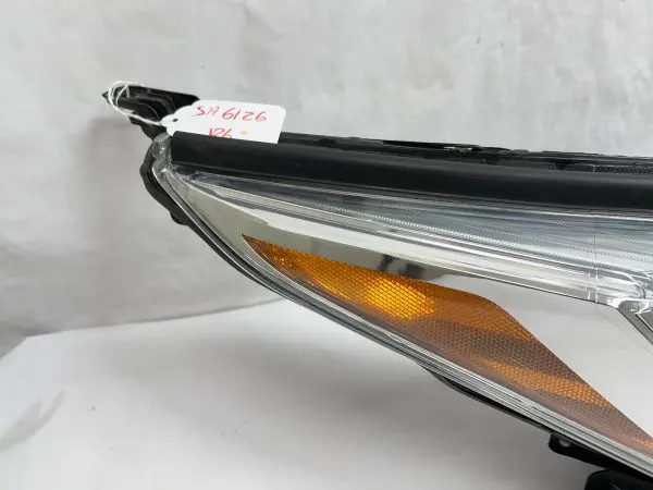 all tabs 2017 2018 2019 toyota highlander halogen front right oem headlight - Image 7