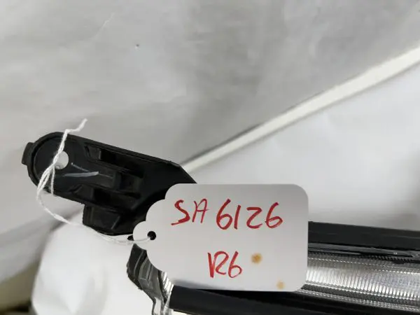 all tabs 2017 2018 2019 toyota highlander halogen front right oem headlight - Image 9