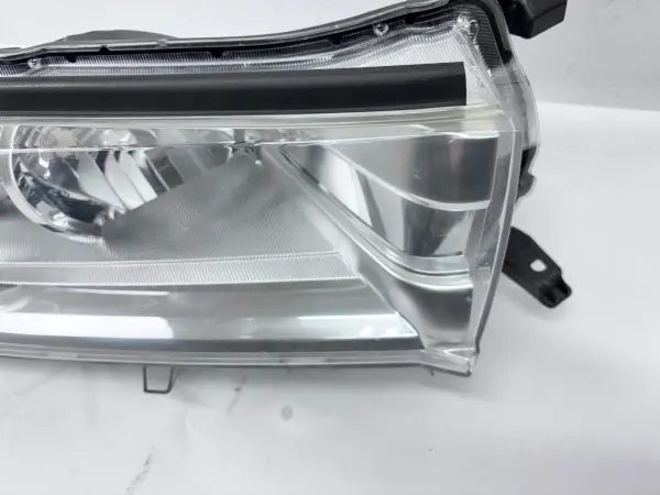 ALL TABS 2017 2018 2019 TOYOTA HIGHLANDER HALOGEN FRONT RIGHT OEM HEADLIGHT - Image 7