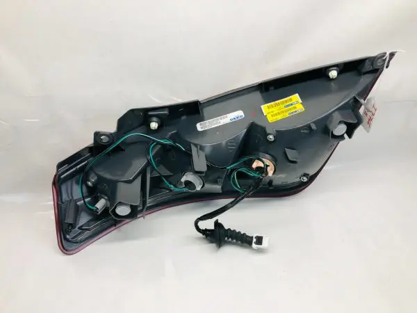 NICE 2003 2004 2005 NISSAN MURANO HALOGEN REAR RIGHT PASSENGER SIDE TAIL LIGHT - Image 9