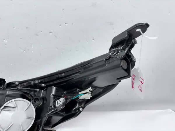 ALL TABS 2017 2018 2019 TOYOTA HIGHLANDER HALOGEN FRONT RIGHT OEM HEADLIGHT - Image 18
