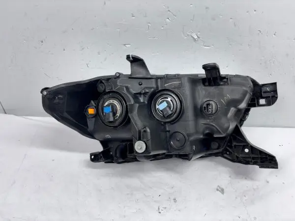 2016 2017 2018 2019 2020 2021 2022 TOYOTA TACOMA HALOGEN LEFT OEM HEADLIGHT - Image 17