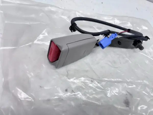12 2013 2014 2015 HONDA CIVIC SEDAN FRONT LEFT SEAT BELT BUCKLE 04816-tr3-a10zb - Image 2