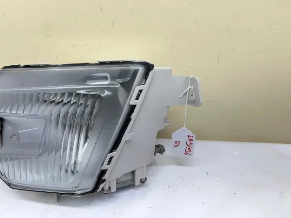 NICE ALL TABS 2016 2017 2018 2019 FORD EXPLORER LED FRONT LEFT OEM FOG LIGHT - Image 2