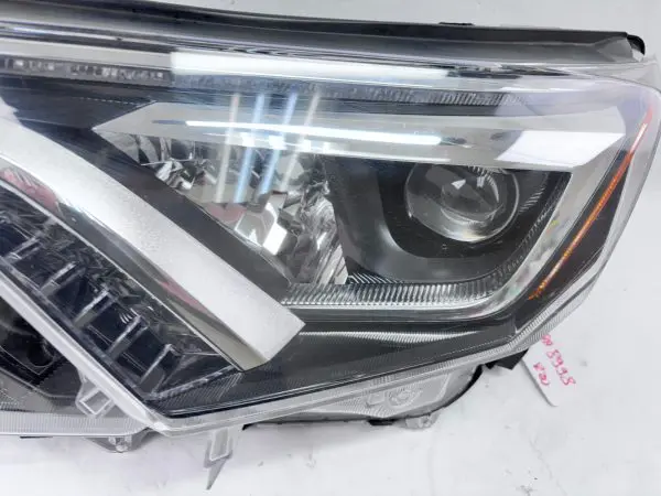 2016 2017 2018 TOYOTA RAV4 FULL LED FRONT LEFT OEM HEADLIGHT - Image 5