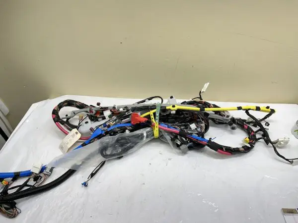 2020 2021 2022 2023 TESLA MODEL Y MAIN RIGHT OEM BODY WIRE HARNESS 1489042-00-F
