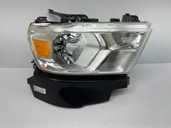 68316080ah  2019 2020 2021 2022 2023 dodge ram 1500 halogen right oem headlight