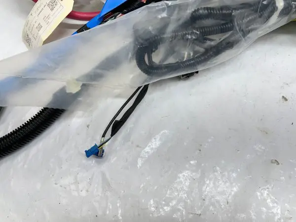 2020 2021 2022 2023 TESLA MODEL Y MAIN RIGHT OEM BODY WIRE HARNESS 1489042-00-F - Image 6