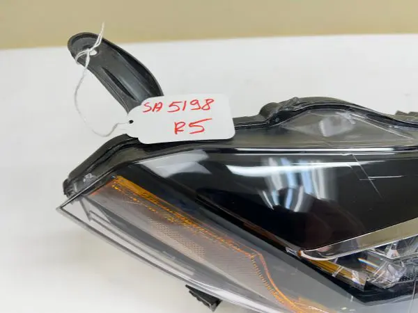ALL TABS 2017 2018 2019 TOYOTA COROLLA LED FRONT RIGHT CAPA HEADLIGHT - Image 11