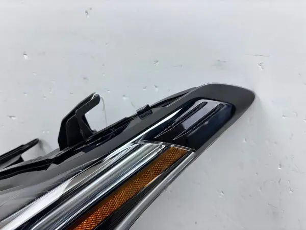nice 2022 2023 2024 toyota tundra platinum full led front left oem headlight - Image 12
