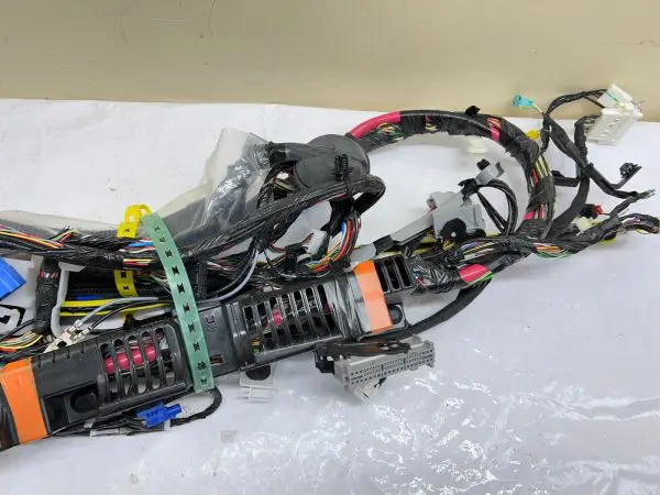 2020 2021 2022 2023 TESLA MODEL Y MAIN RIGHT OEM BODY WIRE HARNESS 1489042-00-F - Image 15