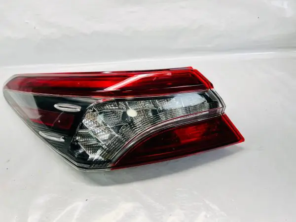 2018 2019 2020 2021 2022 2023 TOYOTA CAMRY FULL LED DARK TRD OEM TAIL LIGHT LEFT - Image 2