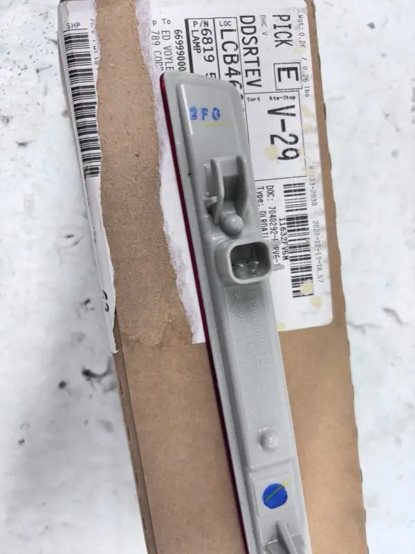 68195796ab OEM GENUINE 2015-2023 DODGE CHALLENGER REAR RIGHT SIDE MARKER - Image 5