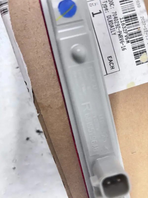 68195796ab OEM GENUINE 2015-2023 DODGE CHALLENGER REAR RIGHT SIDE MARKER - Image 6