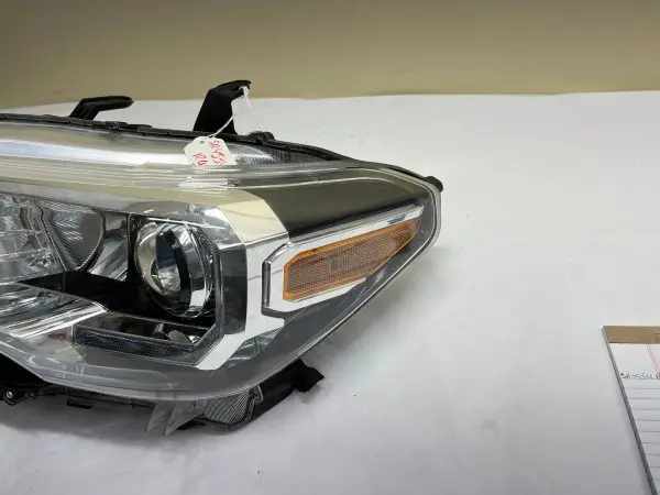 2016 2017 2018 2019 2020 2021 2022 TOYOTA TACOMA HALOGEN LED LEFT OEM HEADLIGHT - Image 3