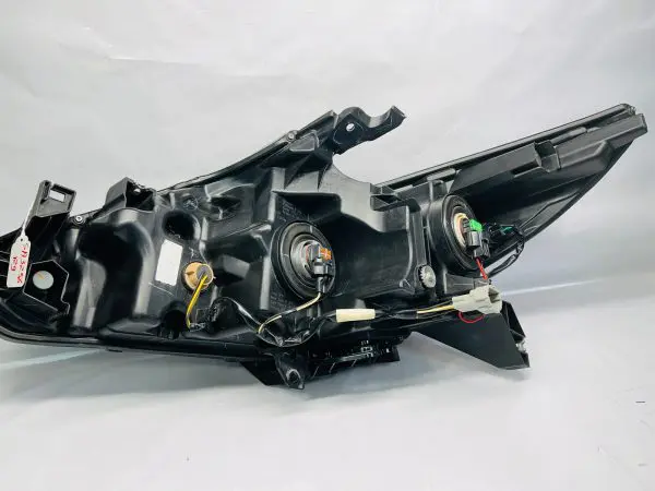 2016 2017 2018 NISSAN ALTIMA HALOGEN  FRONT RIGHT OEM HEADLIGHT - Image 12